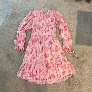 Selfie Leslie pink dress